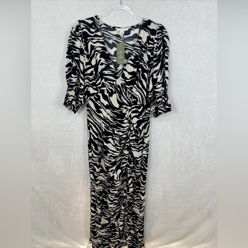 H&M Stylish Black and White Women's Dress size M